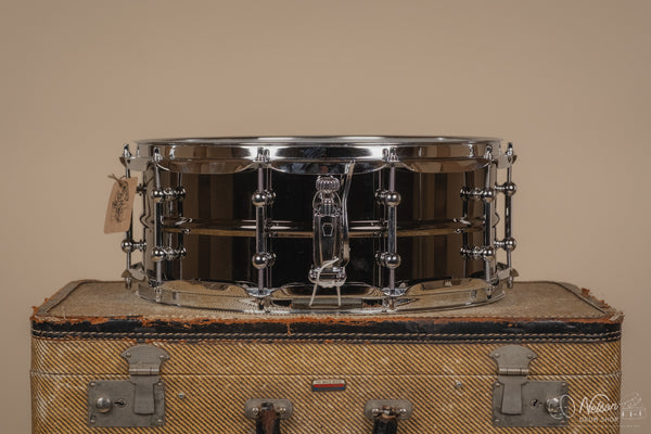 Ludwig Universal Brass w/Chrome Hardware - 5.5x14