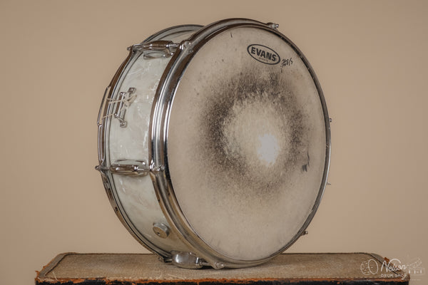 1960s Slingerland 'Deluxe Student' in White Marine Pearl - 5.5x14